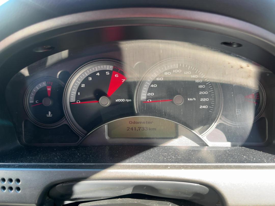 Photo '19' of Holden Commodore S V6 Photo '19' of Holden Commodore S V6
