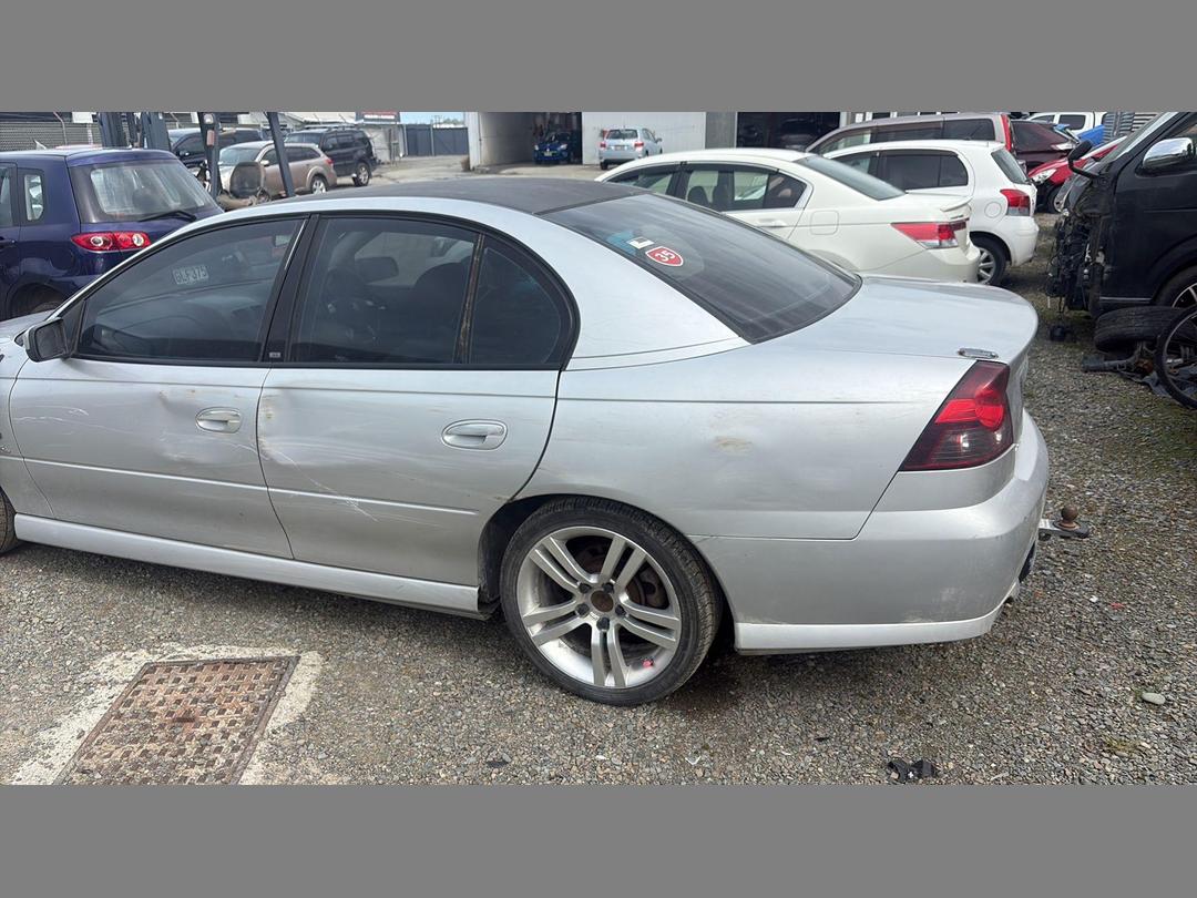 Photo '3' of Holden Commodore S V6 Photo '3' of Holden Commodore S V6