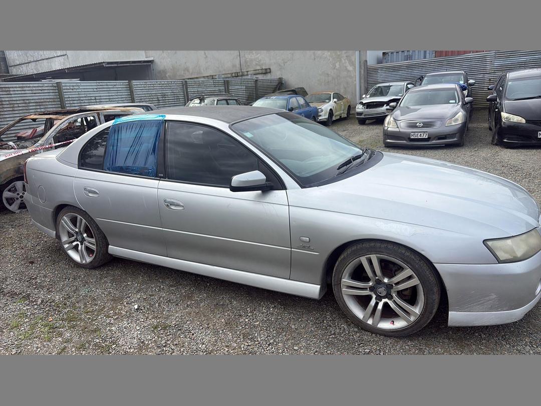 Photo '9' of Holden Commodore S V6 Photo '9' of Holden Commodore S V6