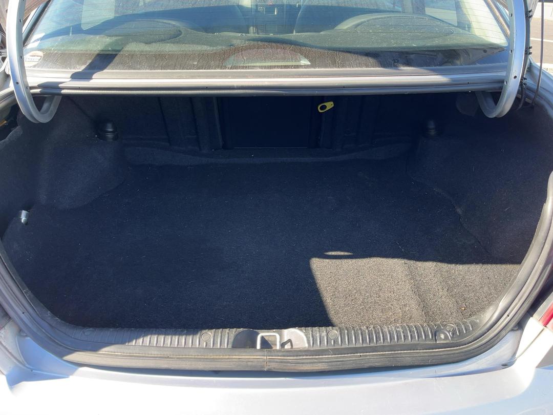 Photo '12' of Holden Commodore Berlina V6