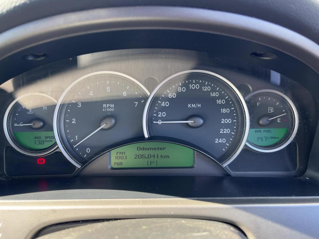 Photo '19' of Holden Commodore Berlina V6