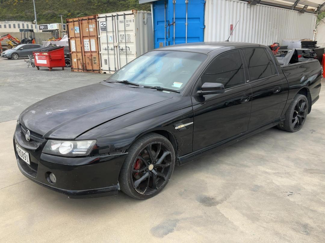 Photo '3' of Holden Crewman S V6