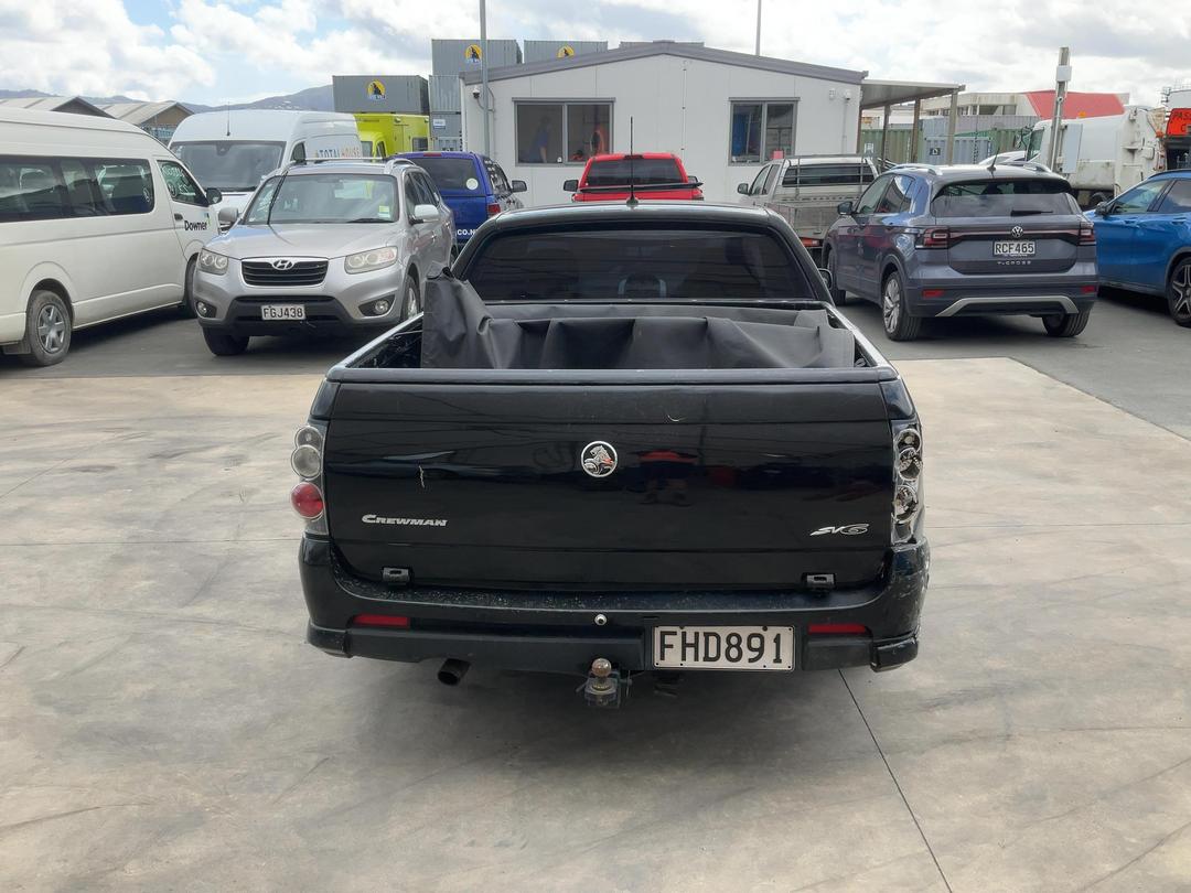 Photo '6' of Holden Crewman S V6