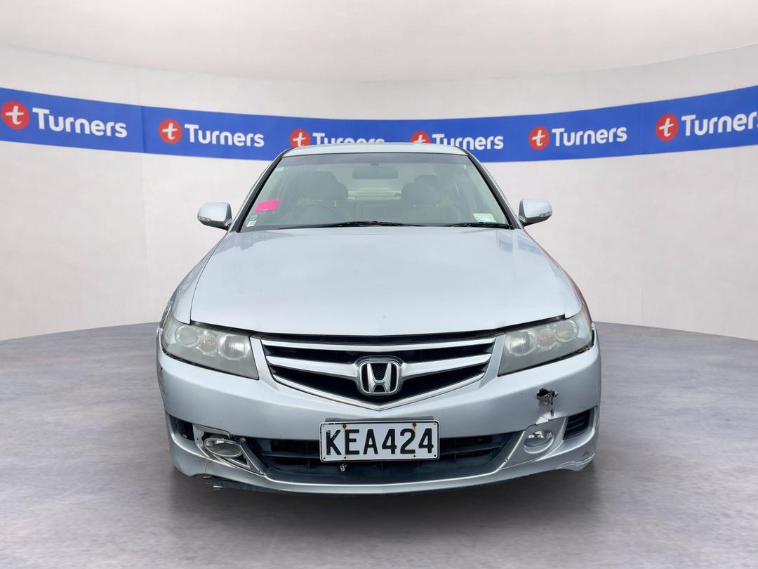 Photo '2' of Honda Accord Photo '2' of Honda Accord