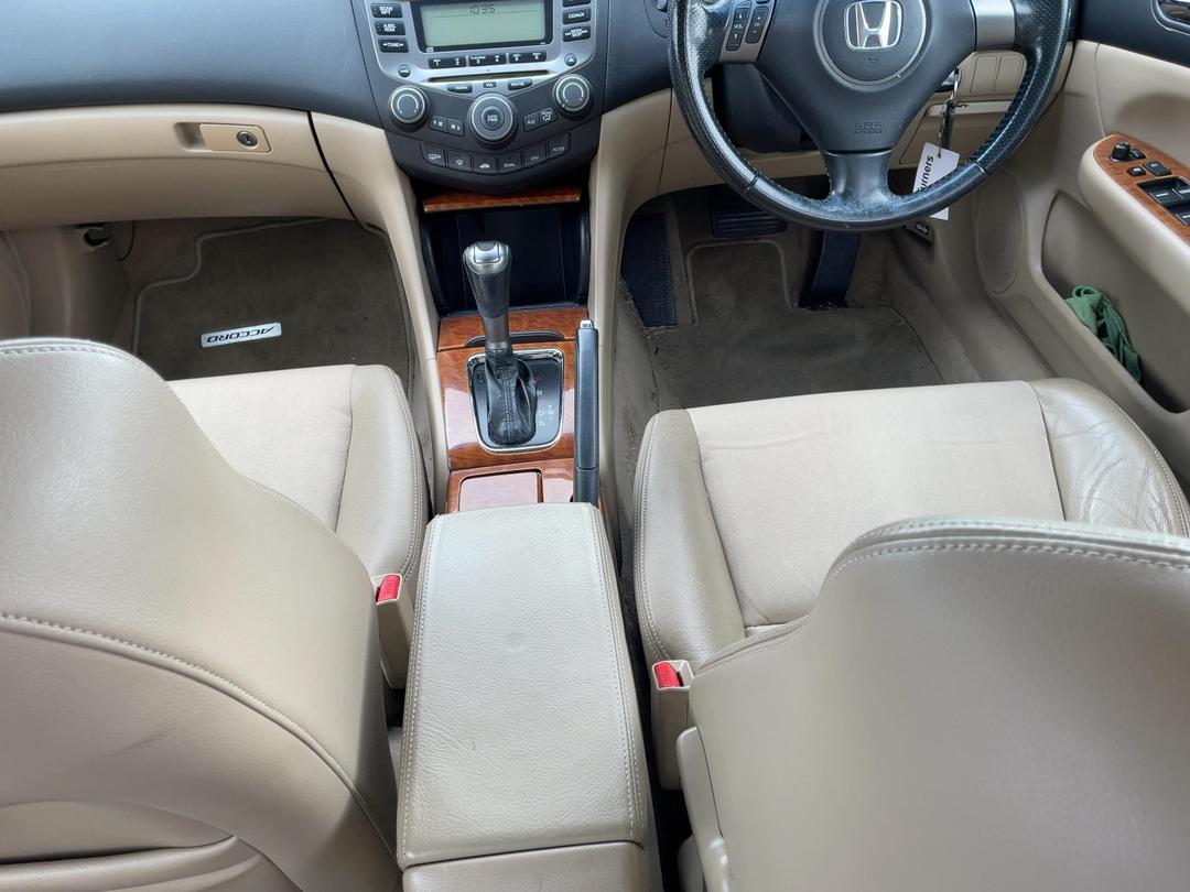 Photo '16' of Honda Accord Photo '16' of Honda Accord