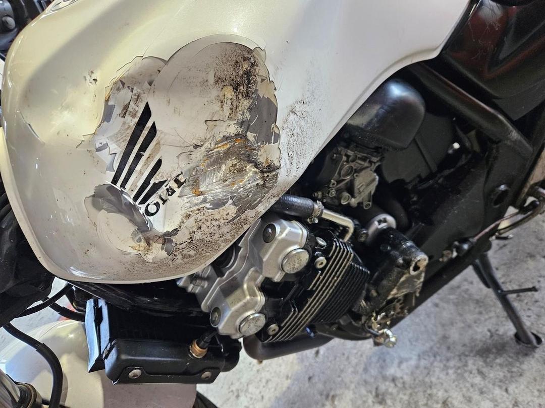 Photo '3' of Honda CB 400SF6