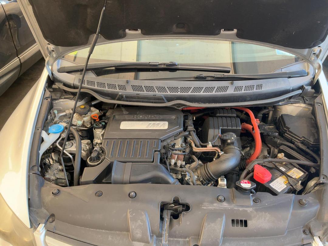Photo '10' of Honda Civic Hybrid Photo '10' of Honda Civic Hybrid