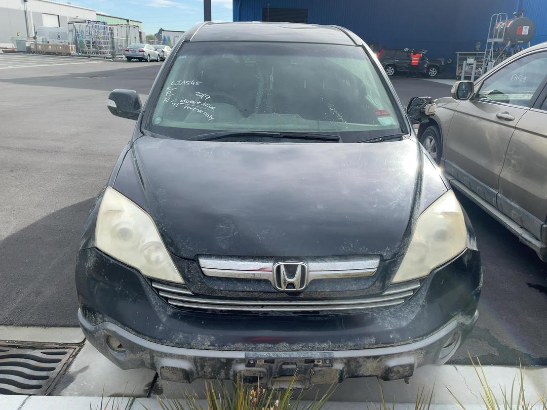 Photo '2' of Honda CRV Photo '2' of Honda CRV