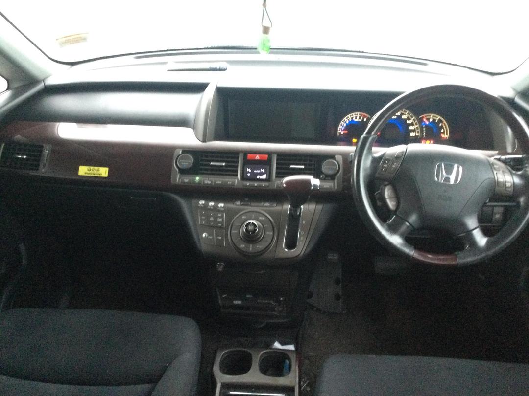 Photo '18' of Honda Elysion