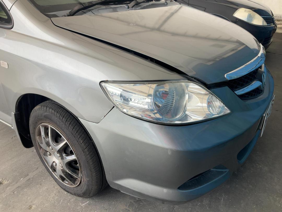 Photo '6' of Honda FIT Aria