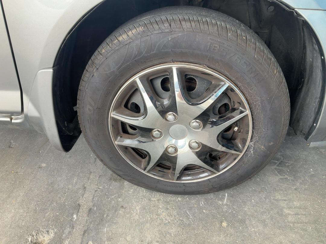 Photo '14' of Honda FIT Aria