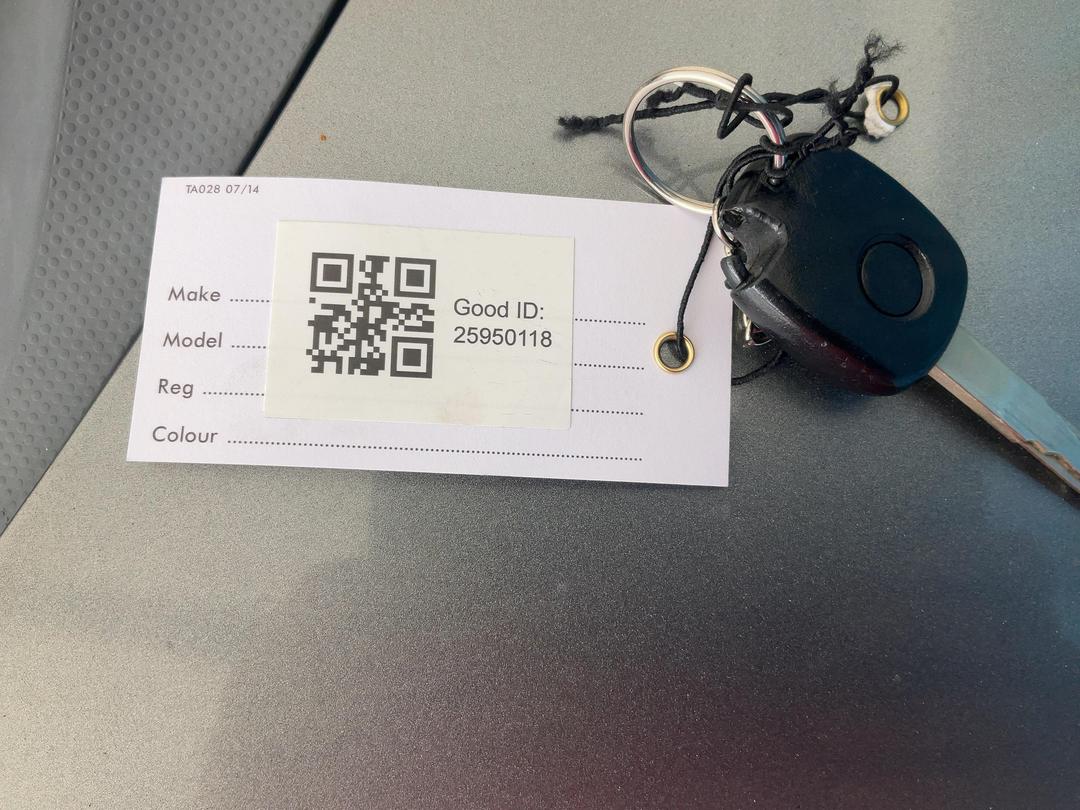 Photo '23' of Honda FIT Aria