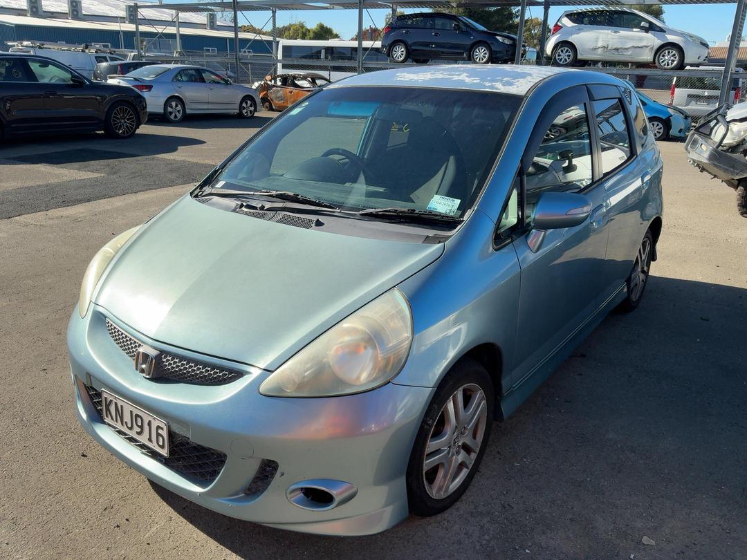 Photo '3' of Honda FIT