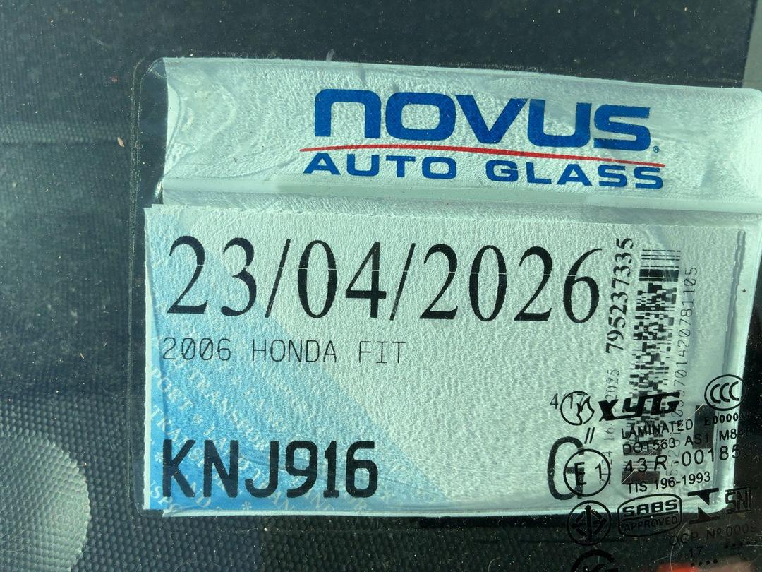 Photo '18' of Honda FIT