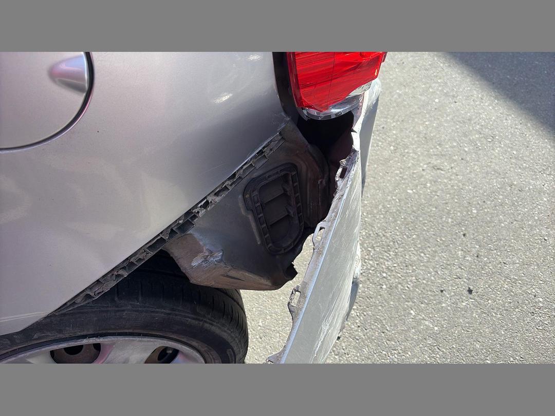 Photo '11' of Honda FIT