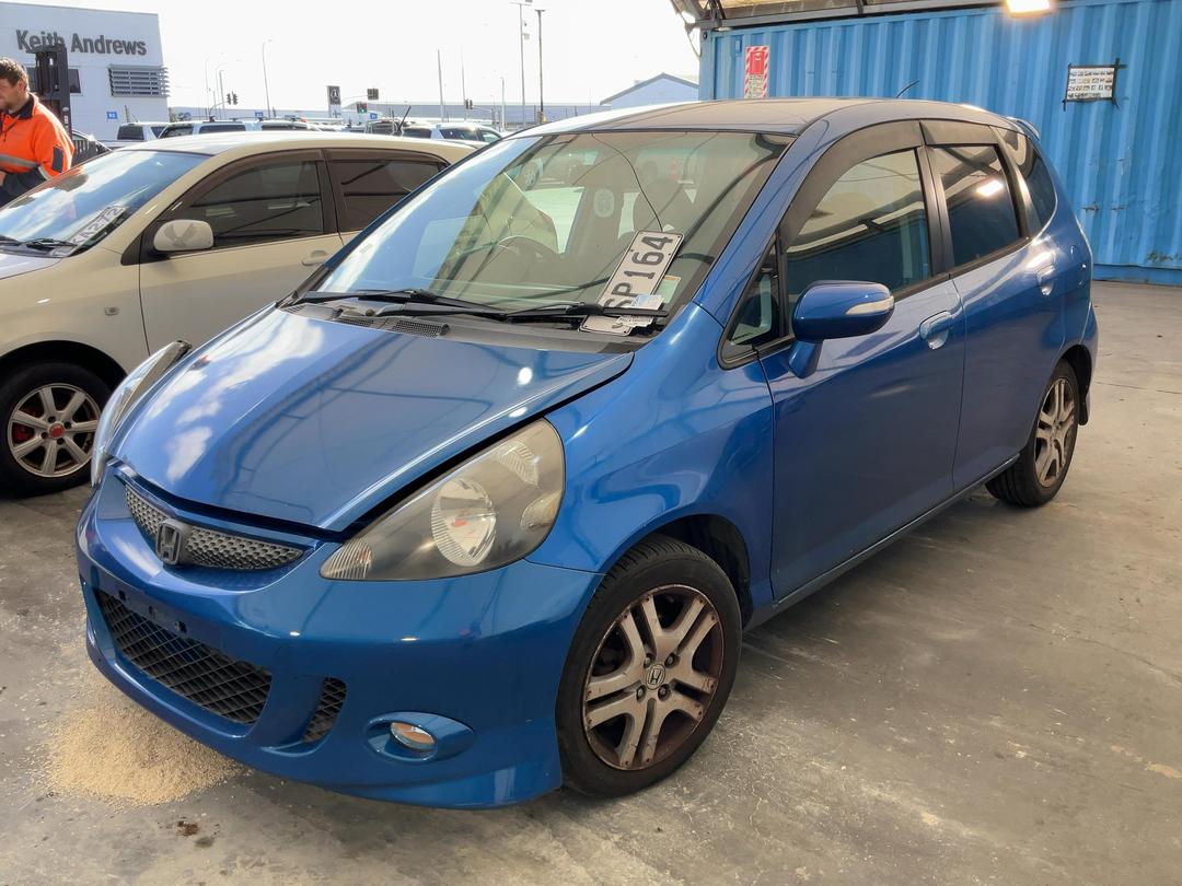 Photo '3' of Honda FIT Photo '3' of Honda FIT