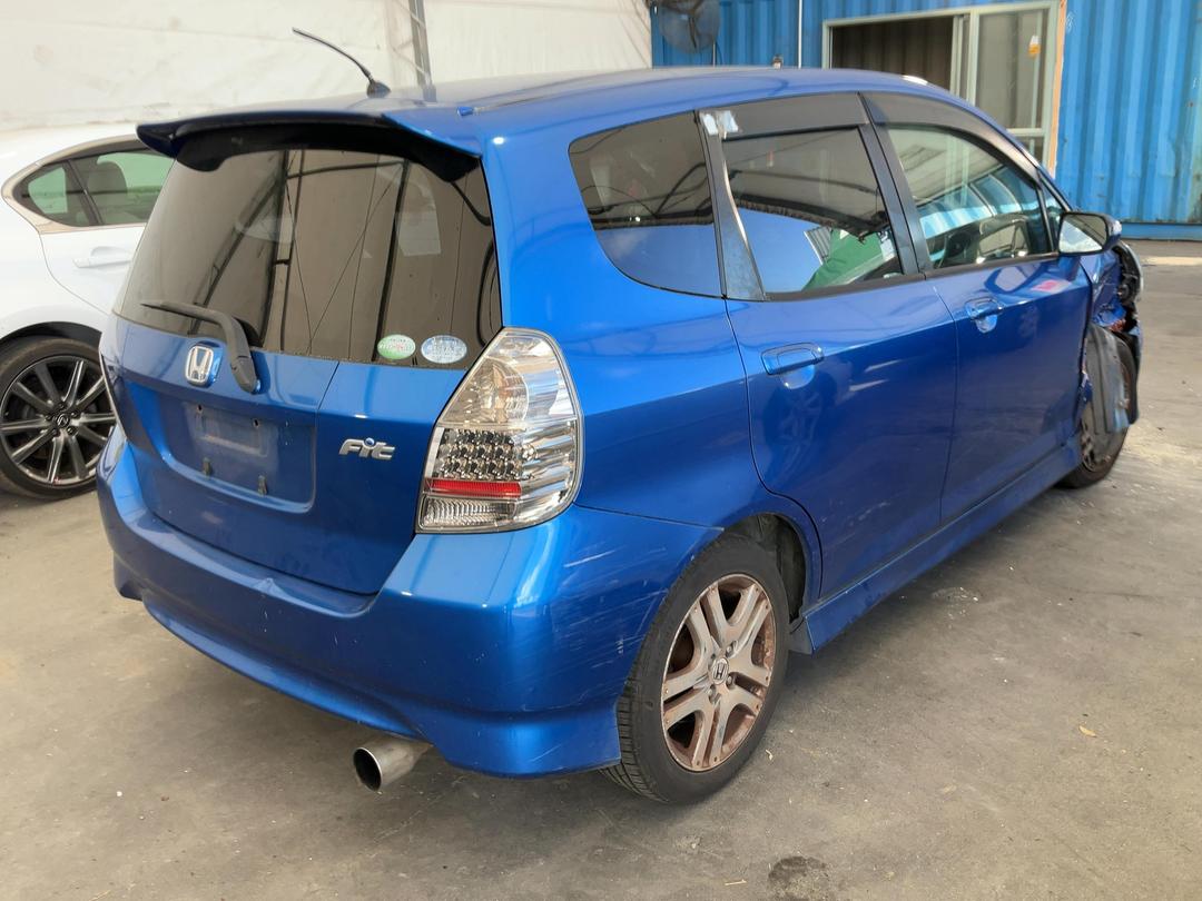 Photo '6' of Honda FIT Photo '6' of Honda FIT