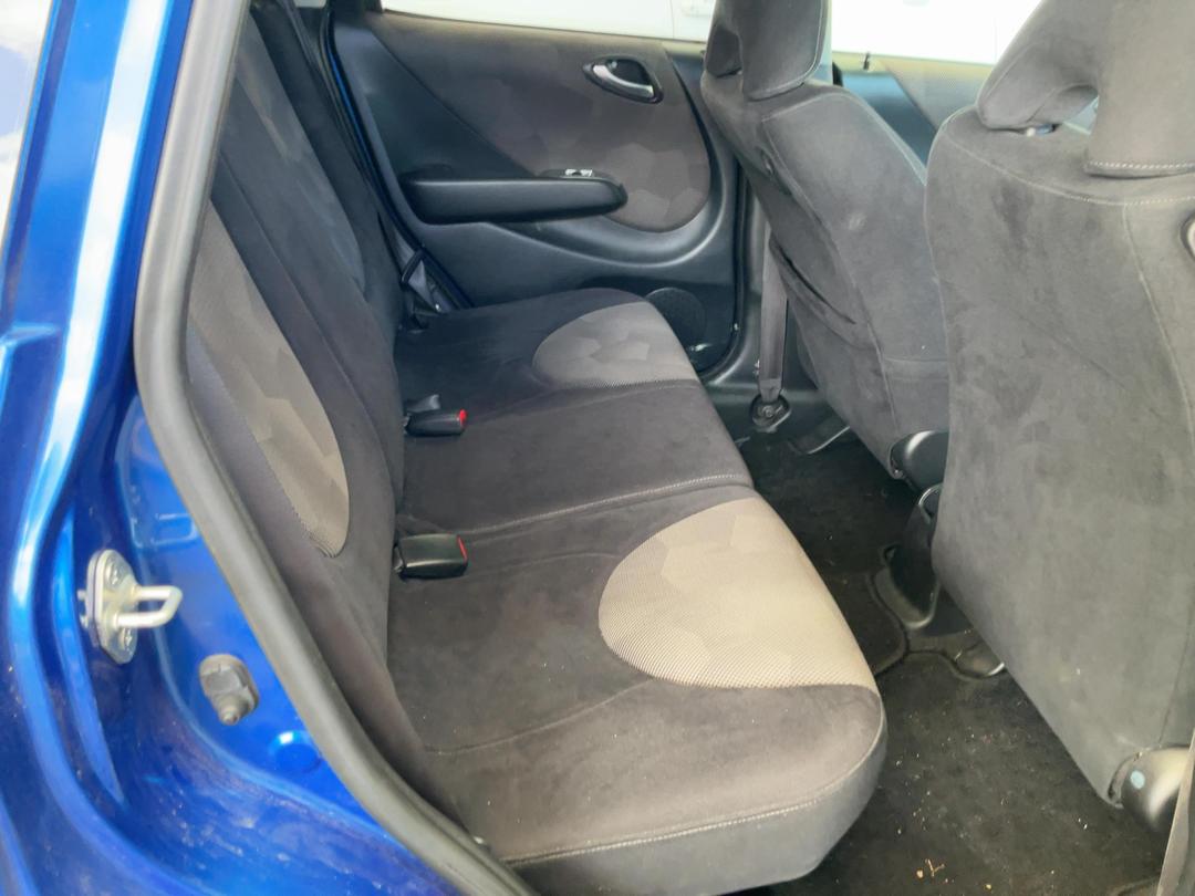 Photo '8' of Honda FIT Photo '8' of Honda FIT