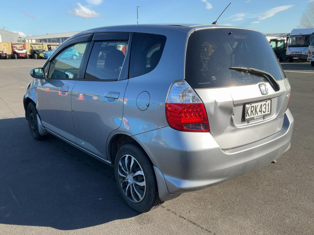 Photo '6' of Honda FIT Photo '6' of Honda FIT