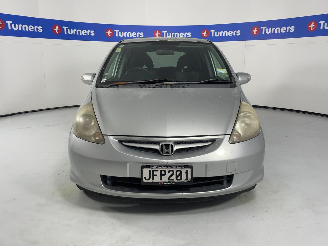 Photo '2' of Honda FIT