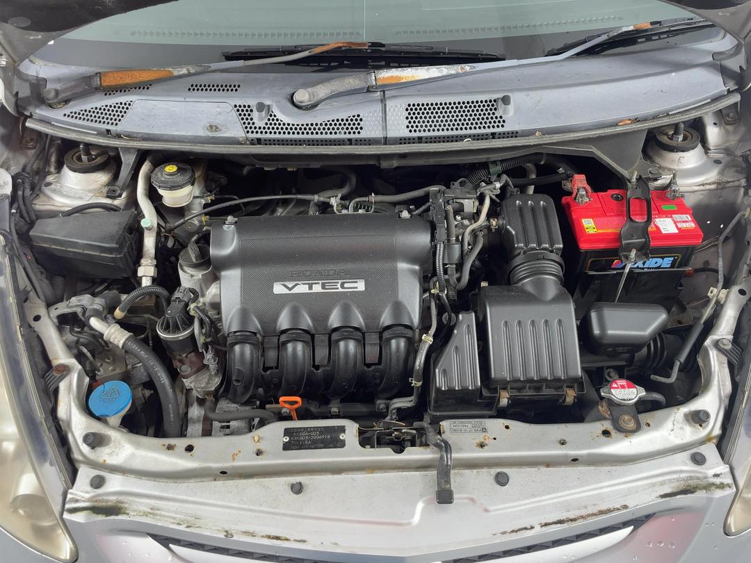 Photo '13' of Honda FIT