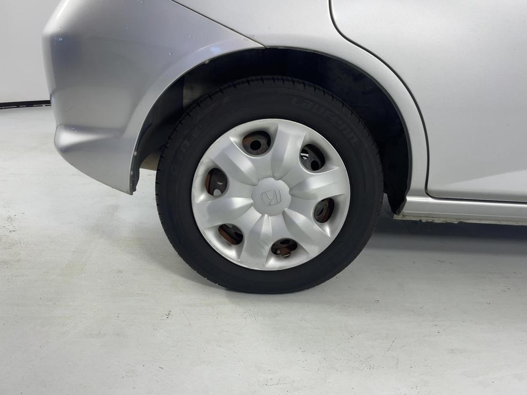 Photo '12' of Honda FIT