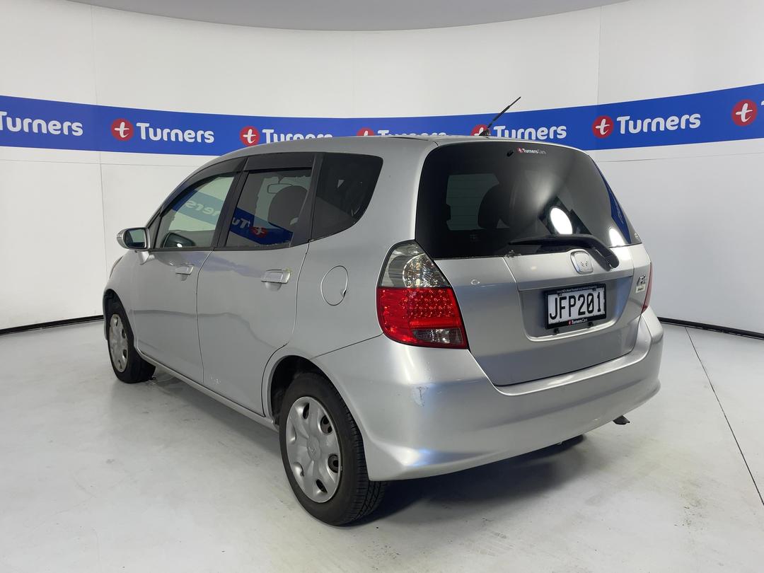 Photo '5' of Honda FIT