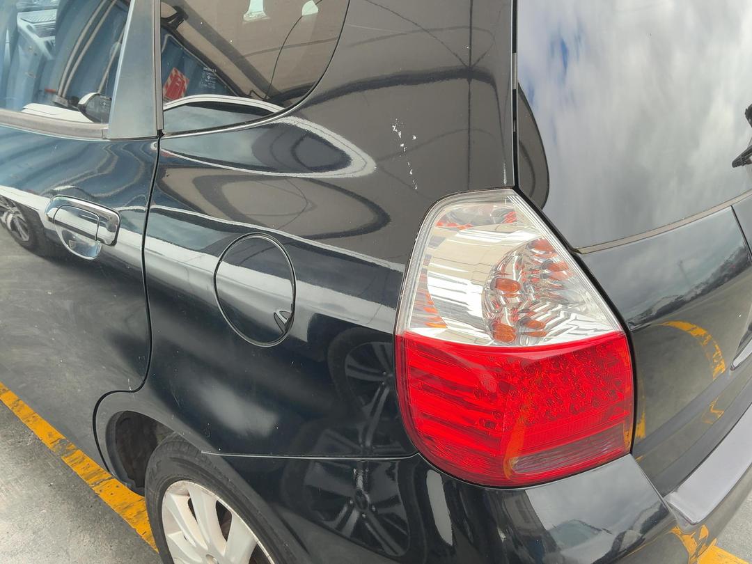 Photo '10' of Honda FIT