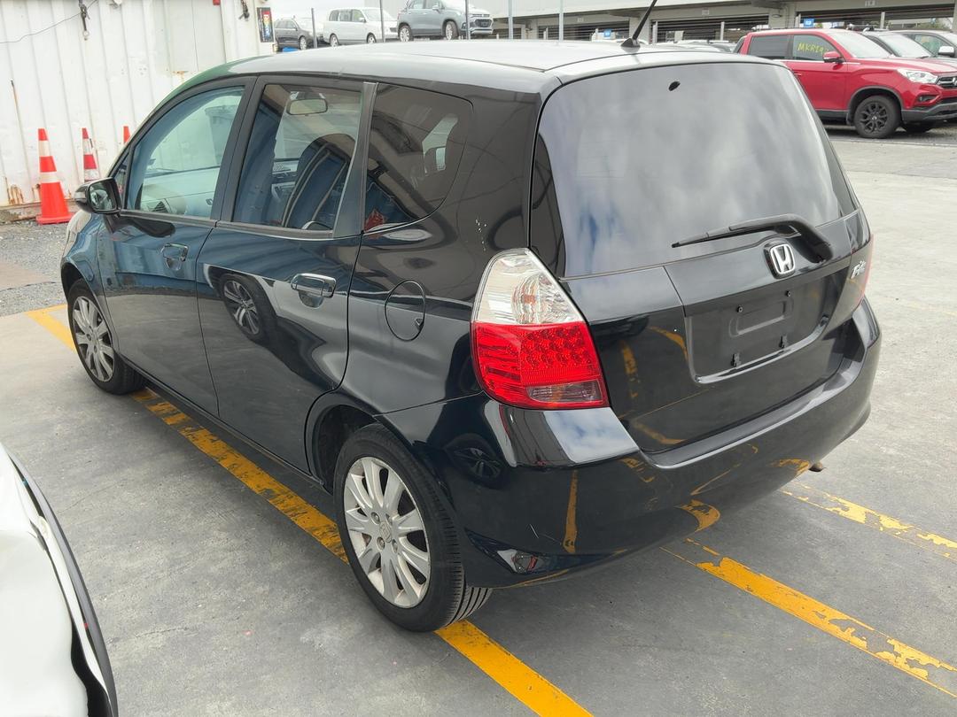 Photo '11' of Honda FIT