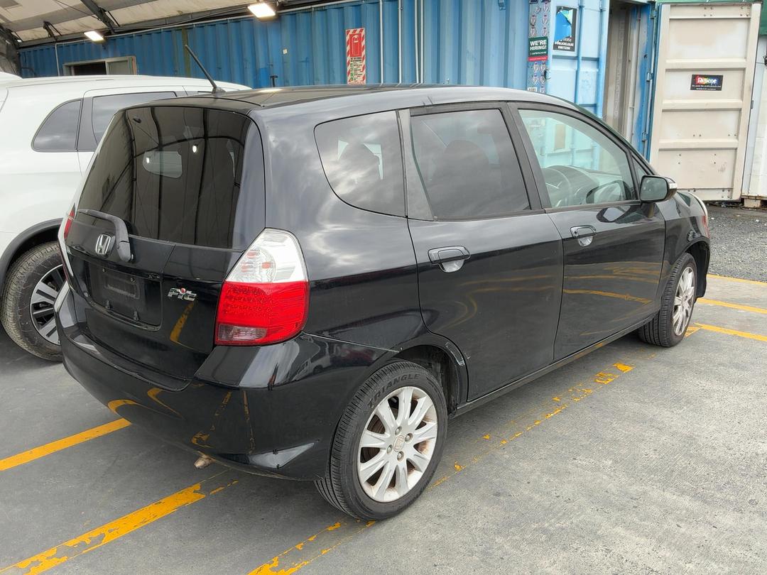 Photo '14' of Honda FIT