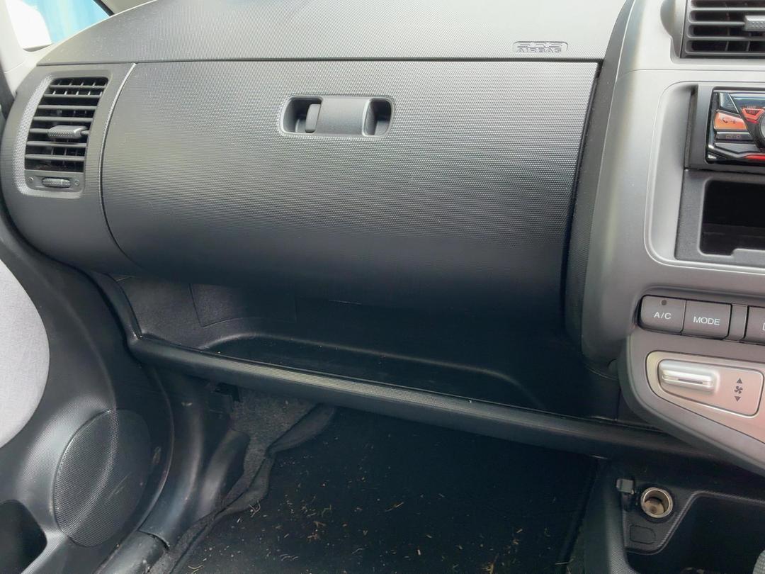 Photo '23' of Honda FIT