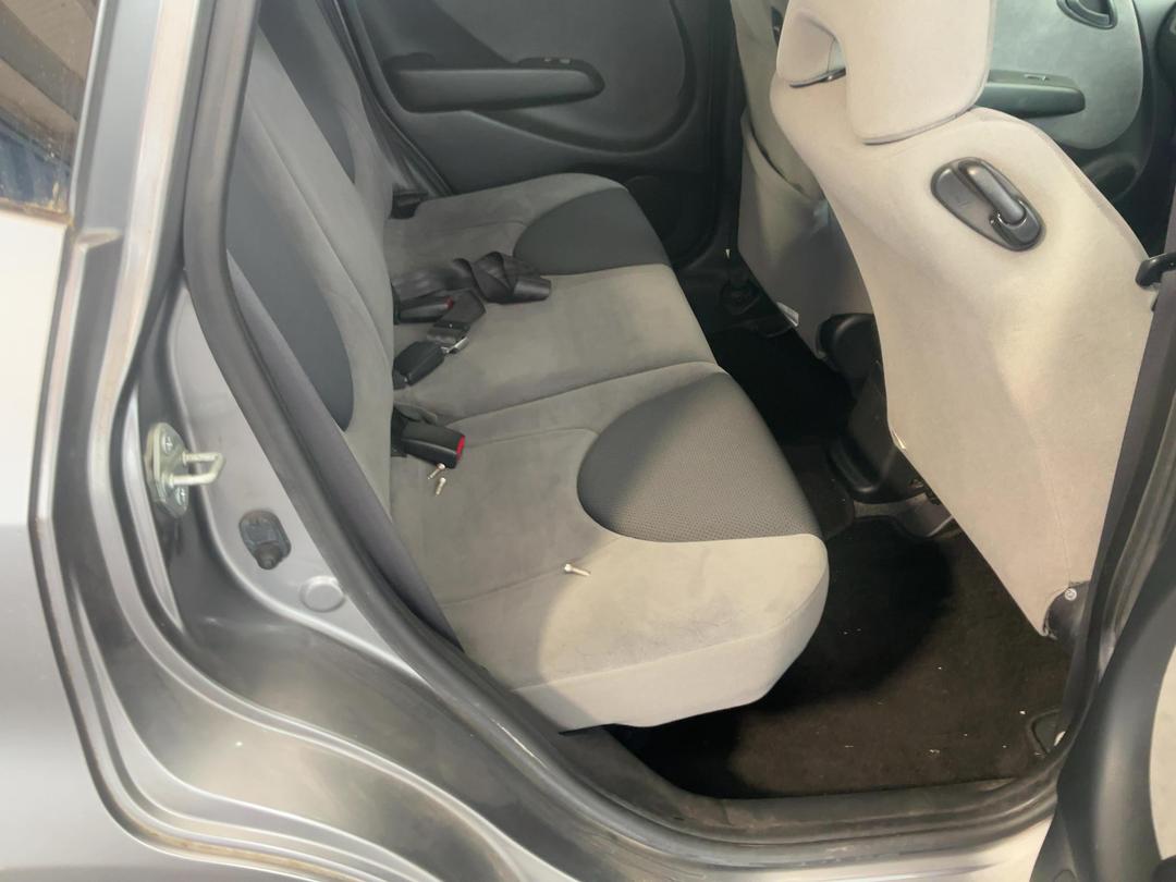 Photo '7' of Honda FIT Photo '7' of Honda FIT