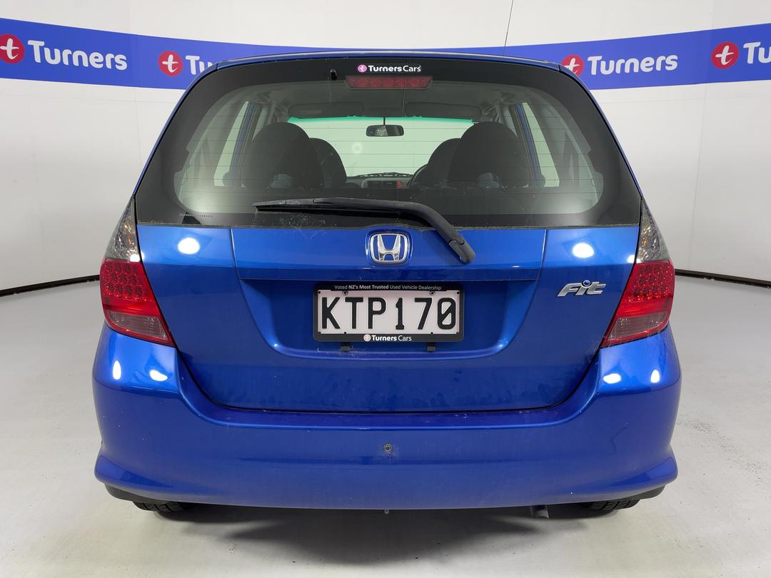 Photo '6' of Honda FIT
