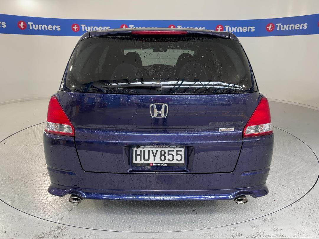 Photo '6' of Honda Odyssey
