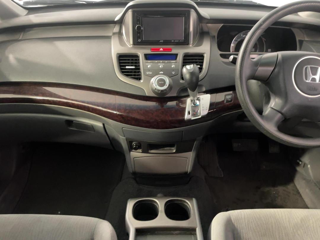 Photo '18' of Honda Odyssey