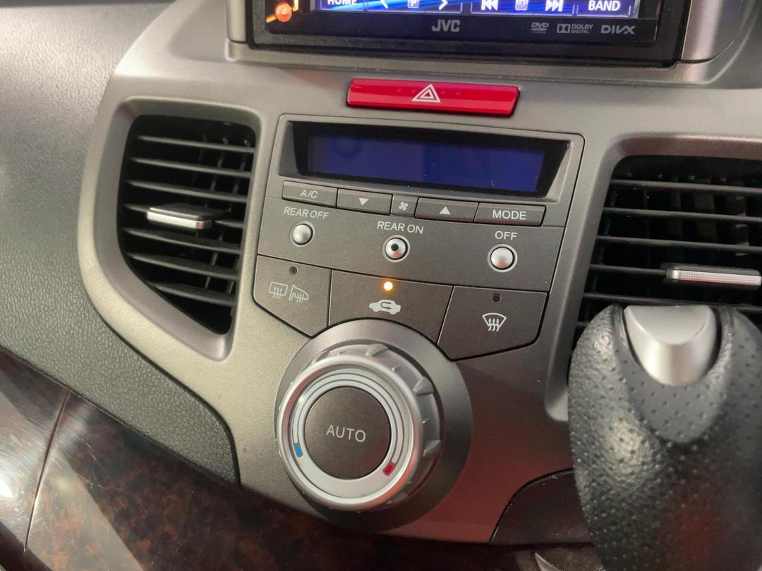 Photo '29' of Honda Odyssey