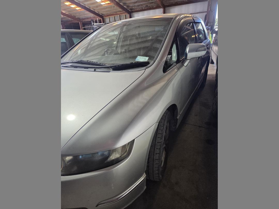 Photo '3' of Honda Odyssey Photo '3' of Honda Odyssey