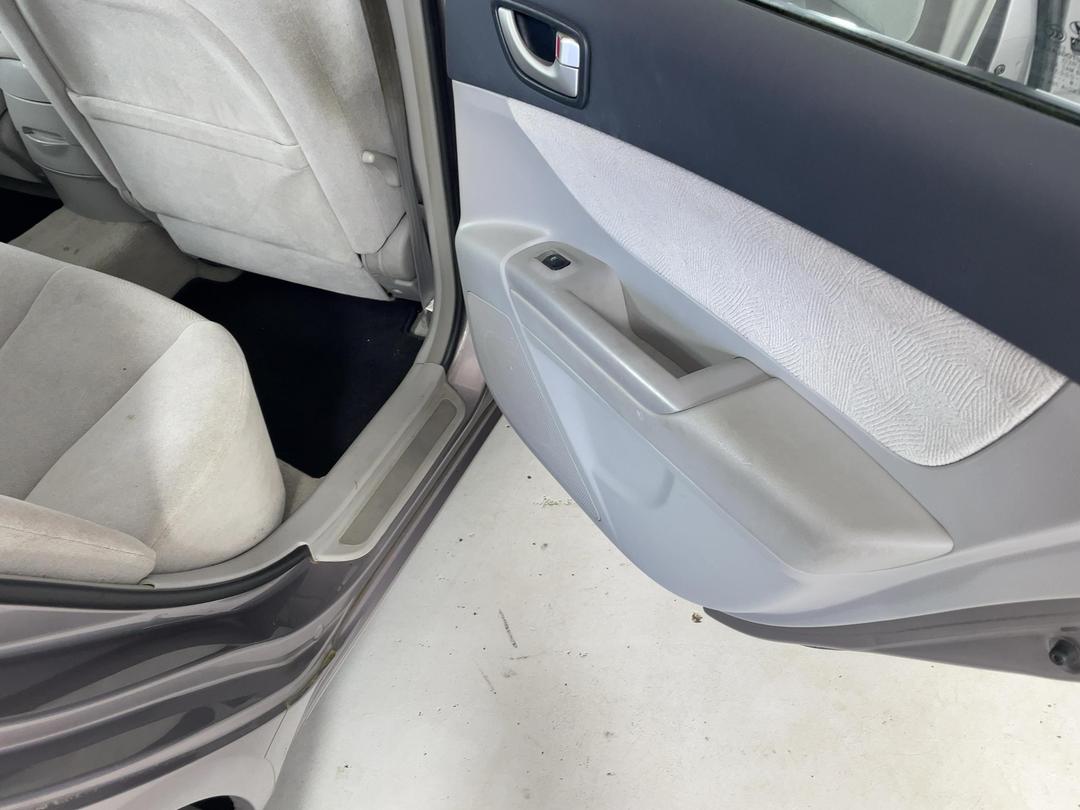 Photo '19' of Hyundai Sonata