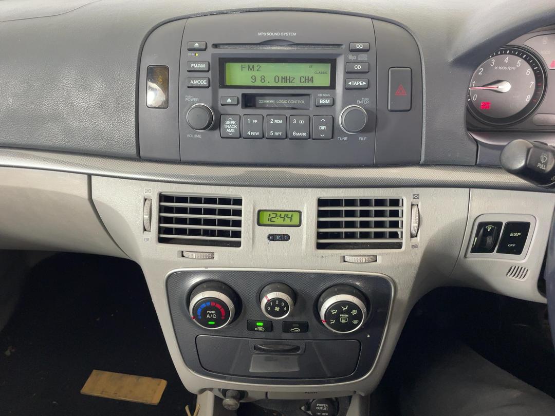 Photo '18' of Hyundai Sonata