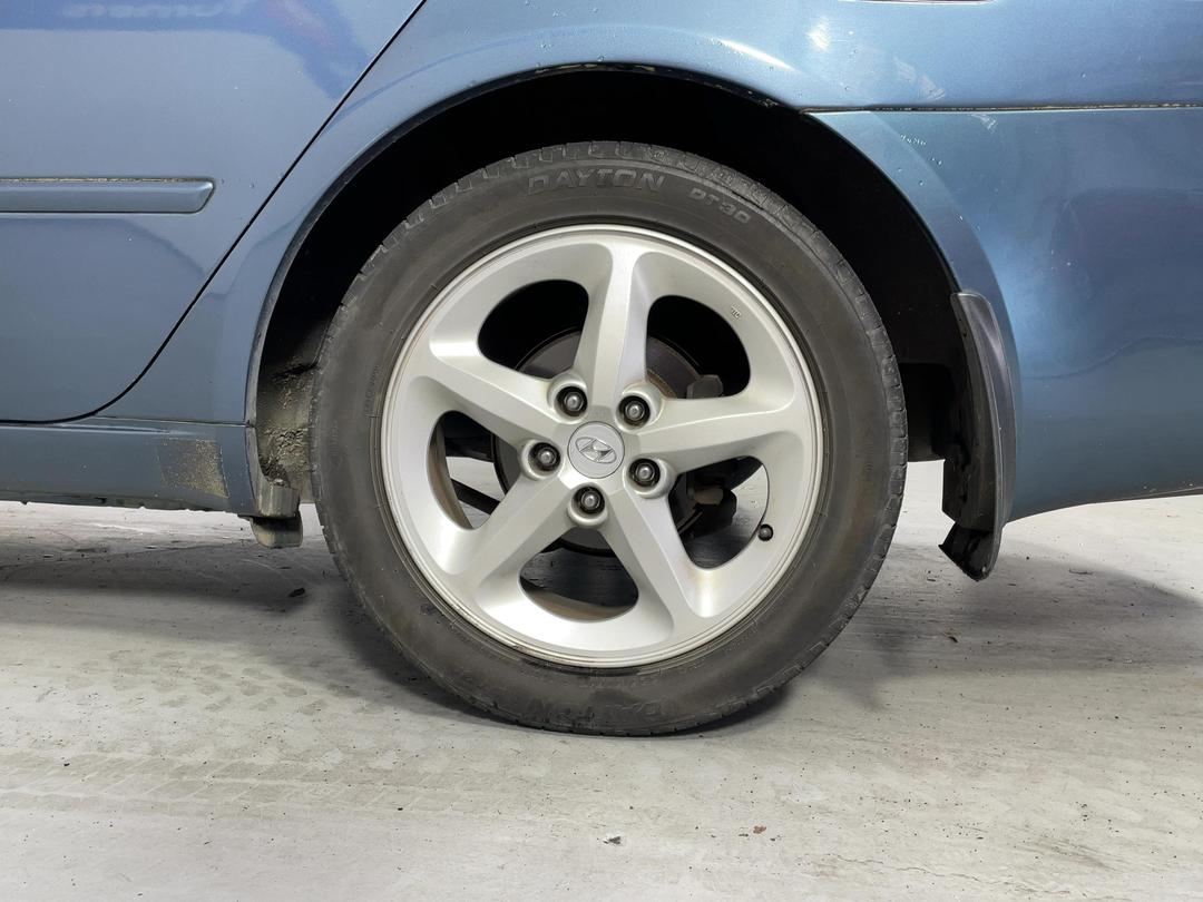 Photo '11' of Hyundai Sonata