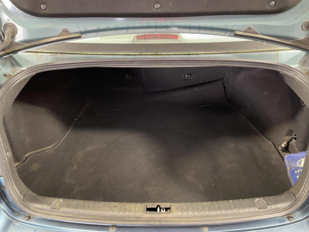 Photo '14' of Hyundai Sonata