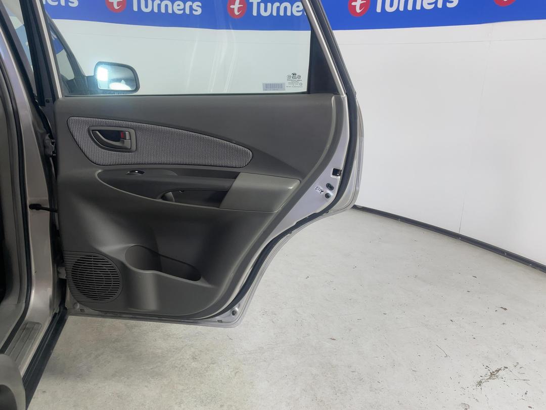 Photo '17' of Hyundai Tucson GLS Photo '17' of Hyundai Tucson GLS