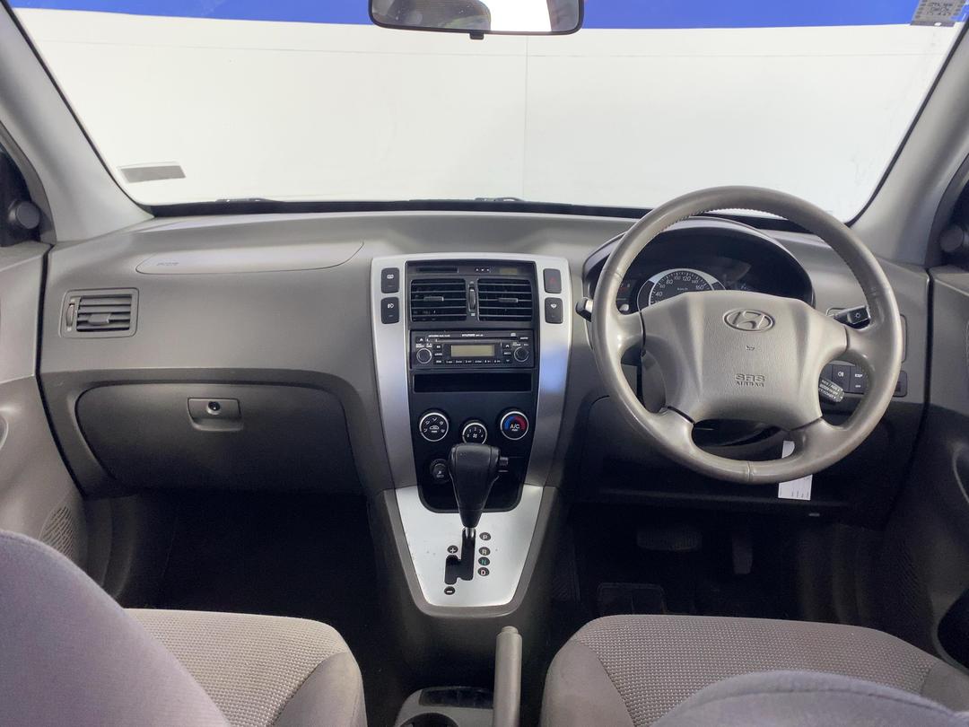 Photo '17' of Hyundai Tucson