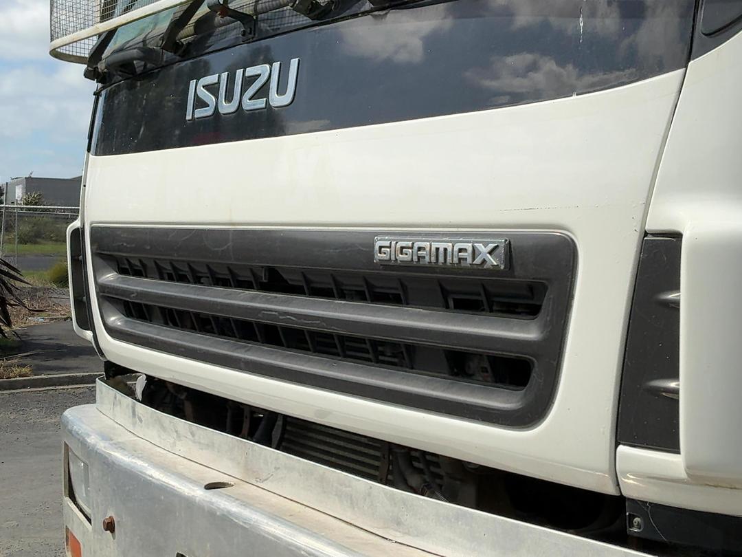 Photo '26' of Isuzu EXZ 400R GIGAMAX Tipper