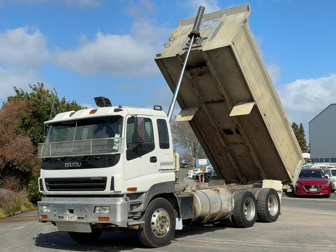 Photo '10' of Isuzu EXZ 400R GIGAMAX Tipper