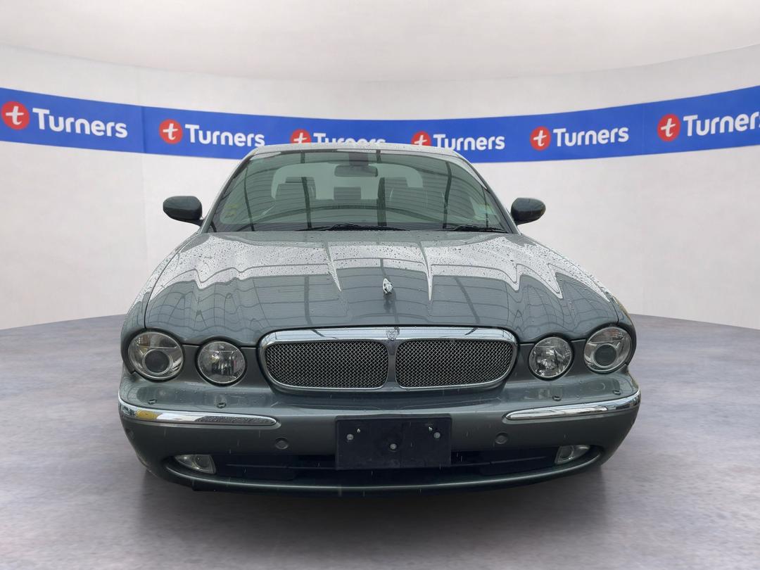 Photo '2' of Jaguar XJ 4.2 Executive Photo '2' of Jaguar XJ 4.2 Executive