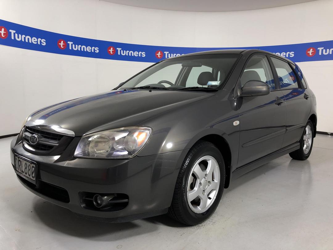 Photo '4' of KIA Cerato