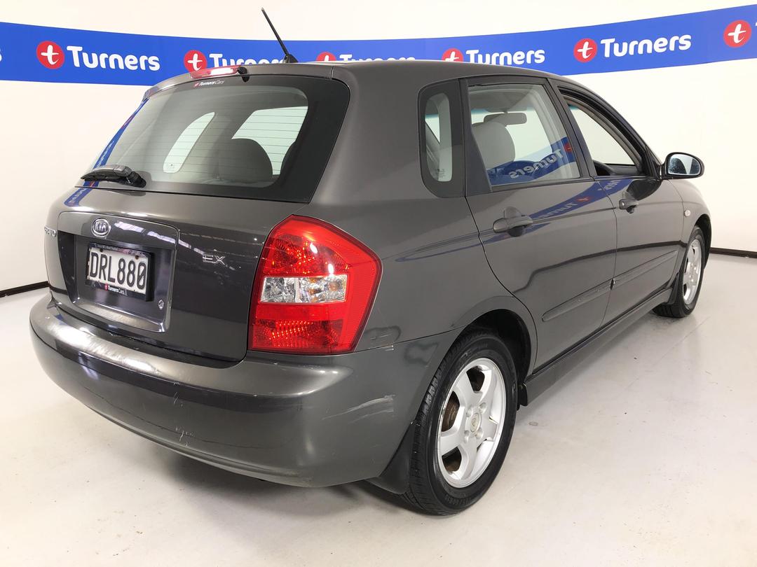 Photo '7' of KIA Cerato