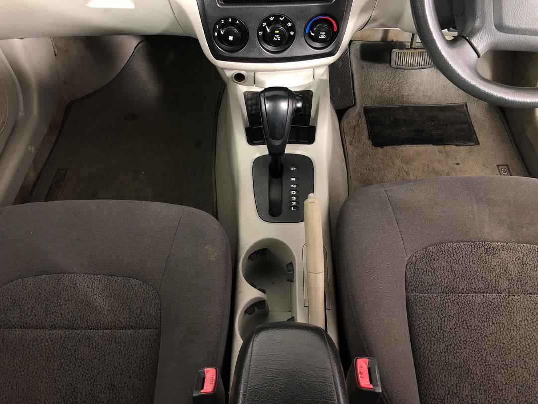 Photo '18' of KIA Cerato