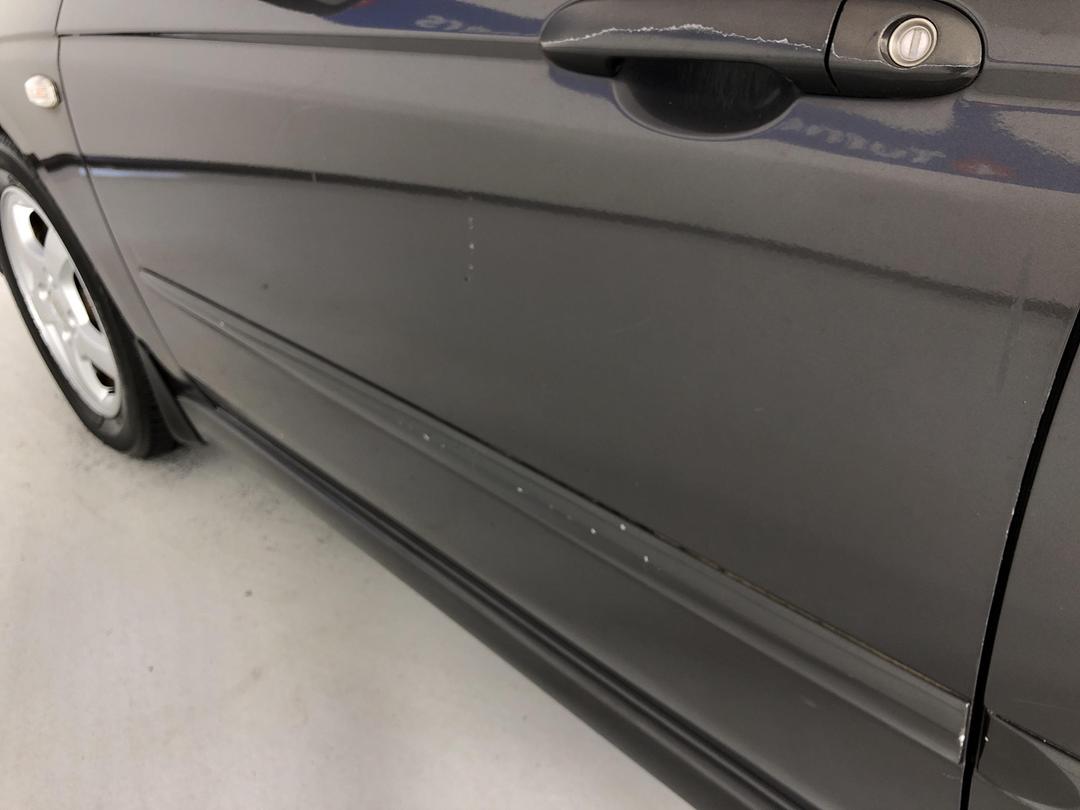 Photo '27' of KIA Cerato